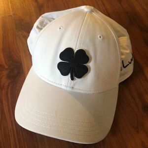 Black Clover White and black baseball cap